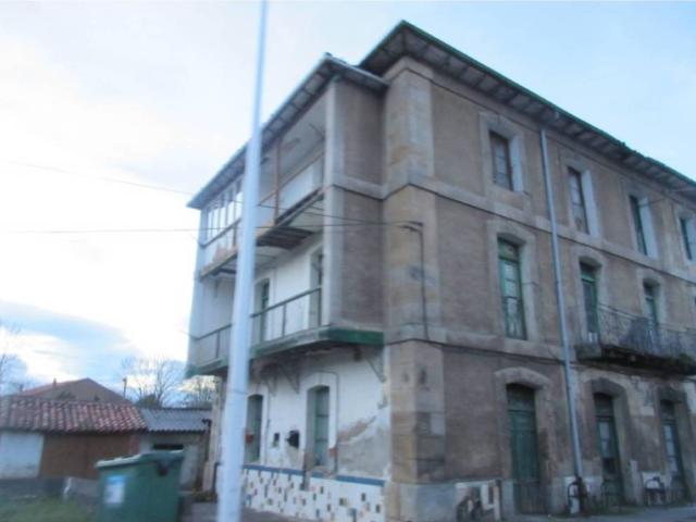 Local Comercial en venta en Santa María De Cayón, Cantabria