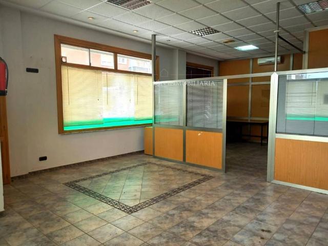 Local Comercial en venta en Santa Marta De Tormes