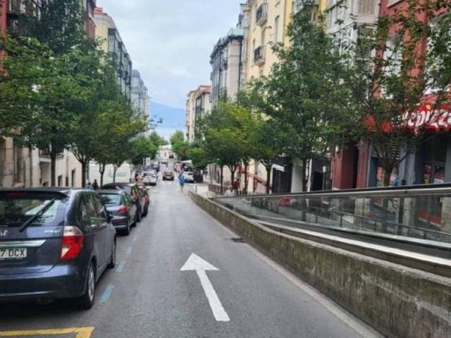 Local Comercial en venta en Tetuán, Santander