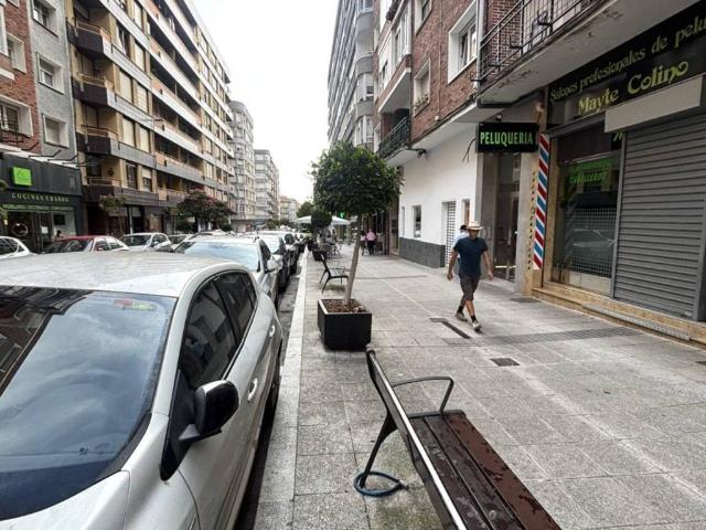 Local Comercial en venta en Santander, Cantabria