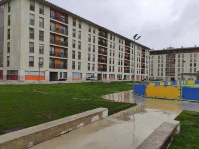 Local Comercial en venta en Peñacastillo, Santander