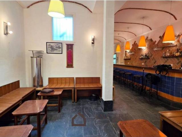 Local Comercial en venta en Perines, Santander