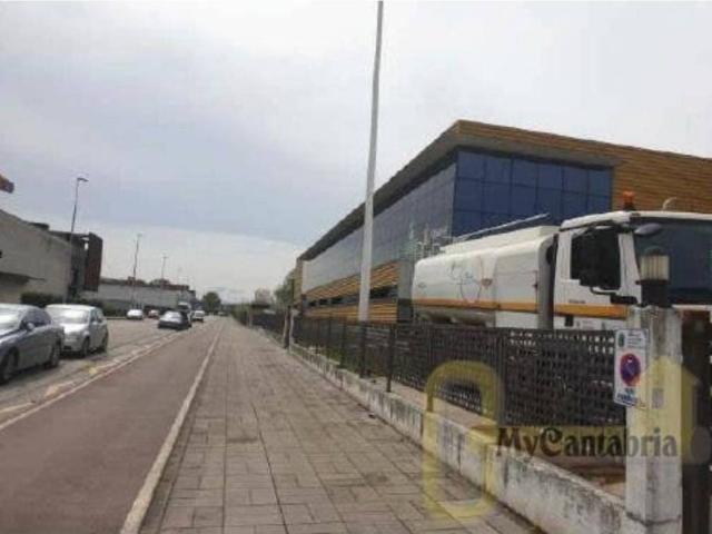 Local Comercial en venta en Nueva Montaña, Santander