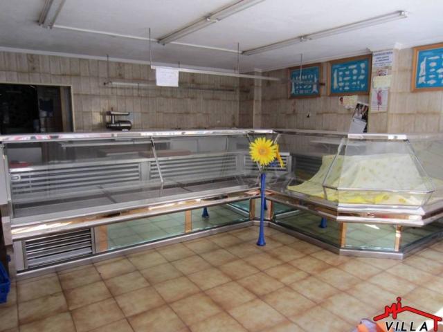 Local Comercial en venta en Santoña, Cantabria