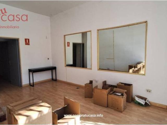 Local Comercial en venta en La Albuera, Segovia