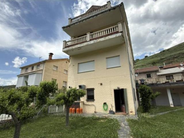 Local Comercial en venta en Sena De Luna, Castilla y León