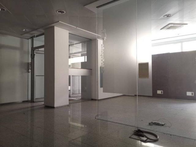 Local Comercial en venta en Nervión, Sevilla