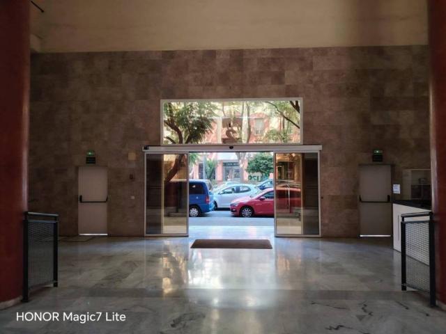 Local Comercial en venta en Sevilla, Andalucía
