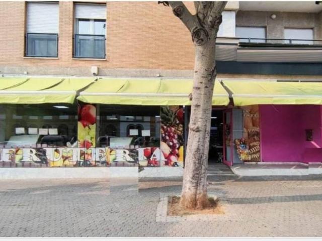 Local Comercial en venta en Sevilla, Nervión