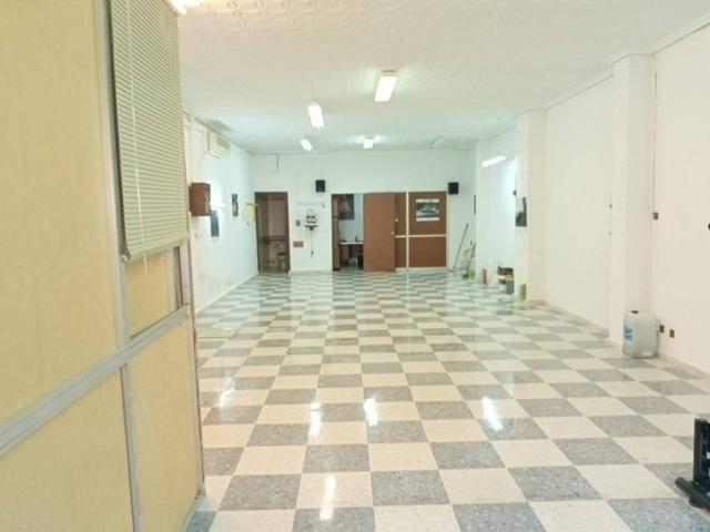 Local Comercial en venta en Sevilla