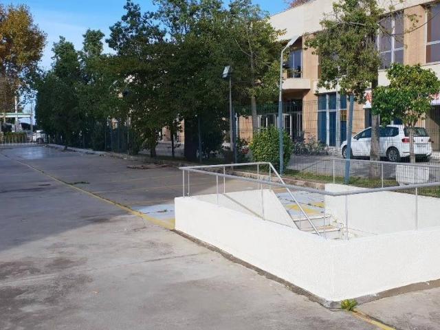 Local Comercial en venta en Sevilla, Andalucía