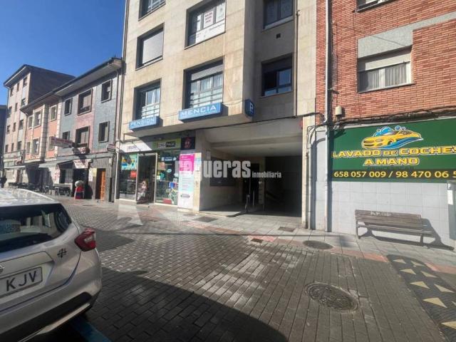 Local Comercial en venta en El Parque, Siero