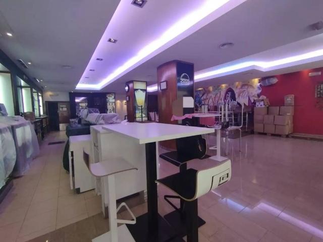 Local Comercial en venta en Socuéllamos, Ciudad Real