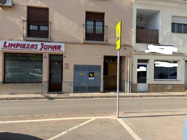 Local Comercial en venta en Socuéllamos, Ciudad Real