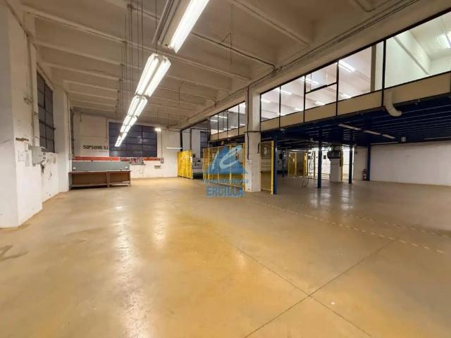 Local Comercial en venta en Sondika, Guipúzcoa