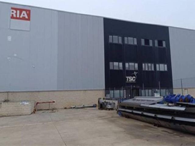 Local Comercial en venta en Tarancón, Castilla-La Mancha