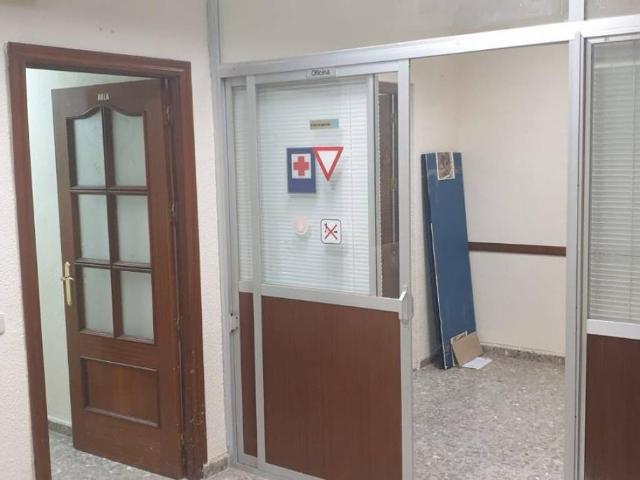 Local Comercial en venta en Tarancón