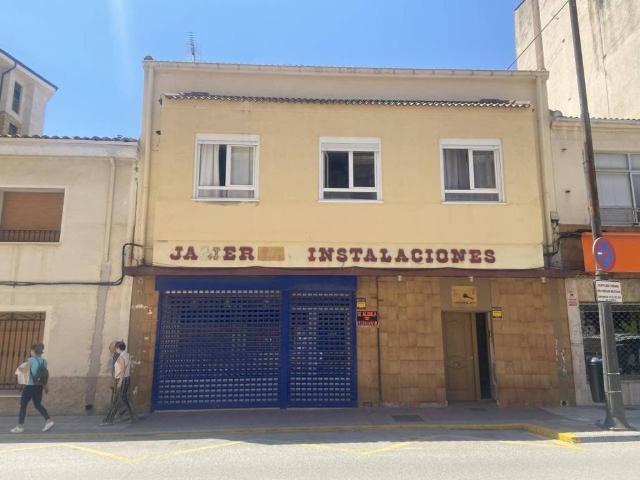 Local Comercial en venta en Tarancón, Castilla-La Mancha