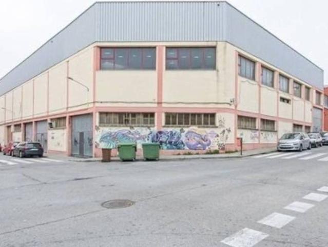 Local Comercial en venta en Terrassa, Sud