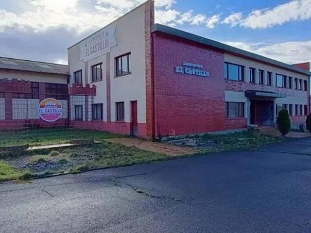 Local Comercial en venta en Tineo, Asturias