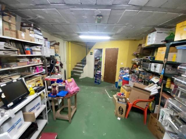Local Comercial en venta en Tomares, Andalucía