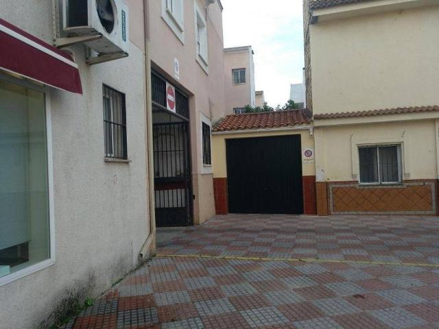 Local Comercial en venta en Tomares, Andalucía