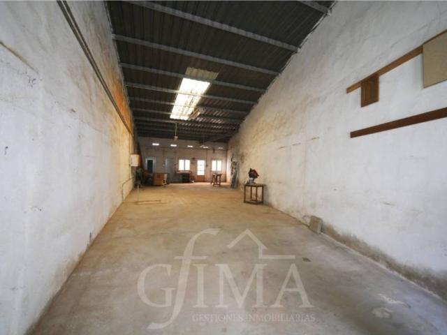 Local Comercial en venta en Tomelloso, Castilla-La Mancha