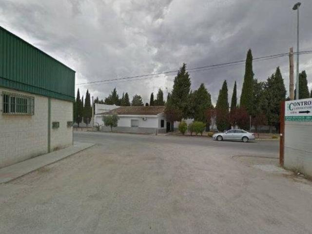 Local Comercial en venta en Tomelloso, Castilla-La Mancha
