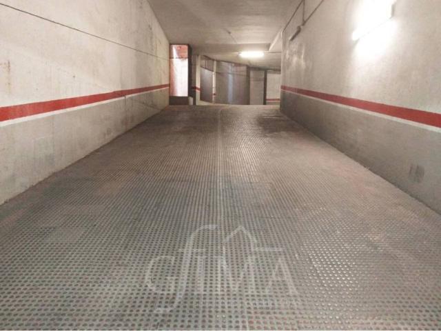 Local Comercial en venta en Tomelloso, Castilla-La Mancha