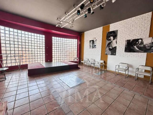 Local Comercial en venta en Tomelloso, Castilla-La Mancha