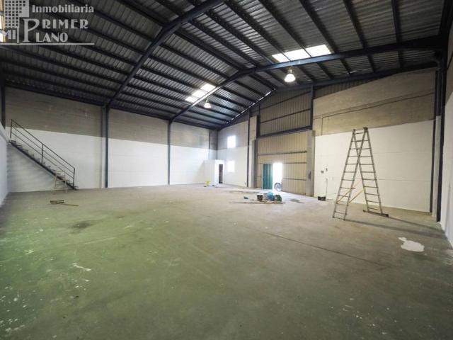 Local Comercial en venta en Tomelloso, Castilla-La Mancha