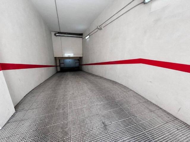 Local Comercial en venta en Tomelloso, Castilla-La Mancha