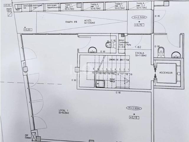 Local Comercial en venta en Centre, Osona