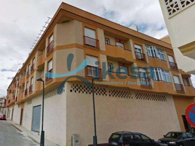 Local Comercial en venta en Torre Del Campo, Andalucía