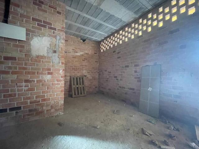 Local Comercial en venta en Torredonjimeno, Andalucía