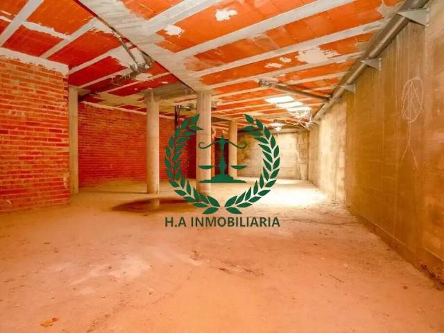 Local Comercial en venta en Torrelaguna, Madrid