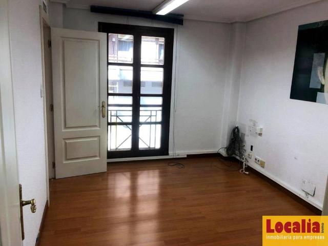 Local Comercial en venta en Torrelavega, Cantabria