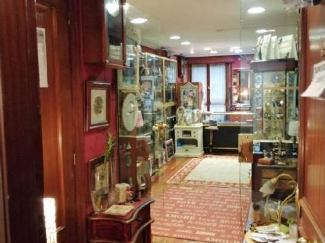 Local Comercial en venta en Torrelavega, Cantabria