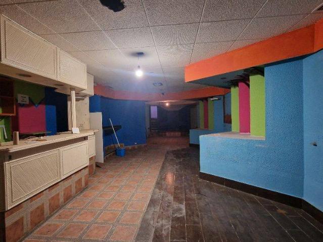 Local Comercial en venta en Torrelavega, Cantabria