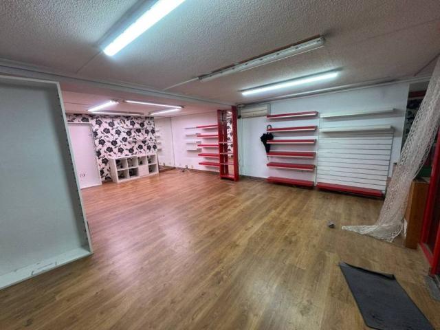 Local Comercial en venta en Torrelavega, Cantabria