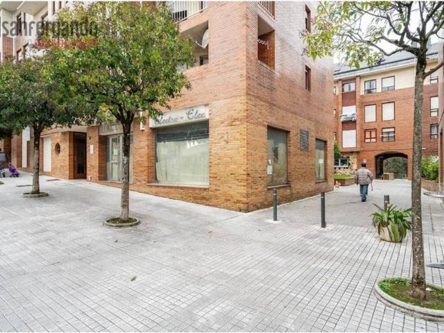 Local Comercial en venta en Torrelavega, Cantabria