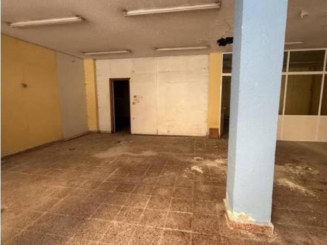 Local Comercial en venta en Torrelavega, Cantabria