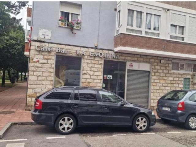 Local Comercial en venta en Torrelavega, Cantabria