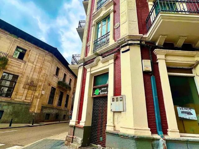 Local Comercial en venta en Campuzano, Torrelavega