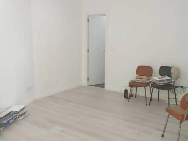 Local Comercial en venta en El Valle, Torrelavega