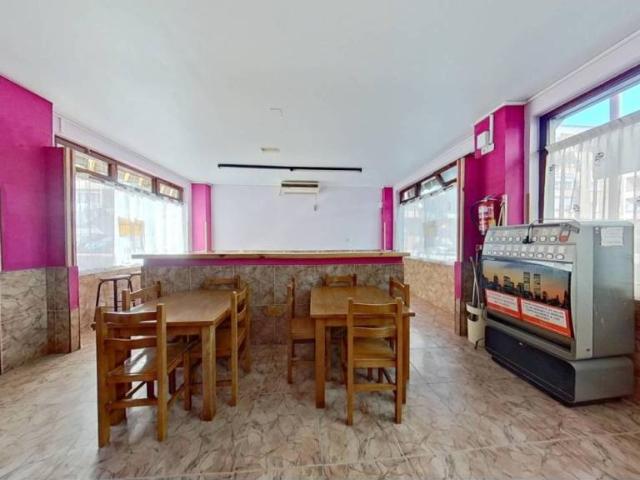 Local Comercial en venta en Campuzano, Torrelavega