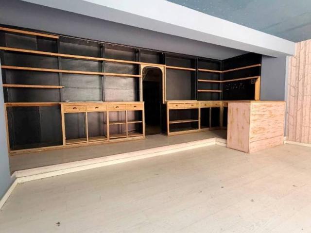 Local Comercial en venta en Campuzano, Torrelavega