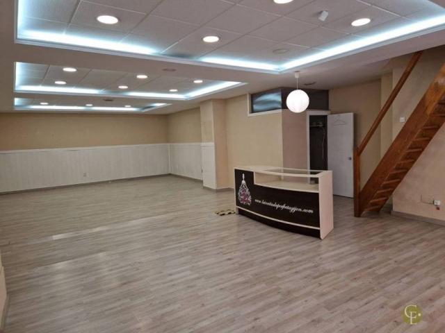 Local Comercial en venta en Torrelavega, Cantabria
