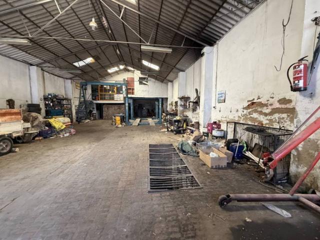Local Comercial en venta en Torreperogil, Andalucía