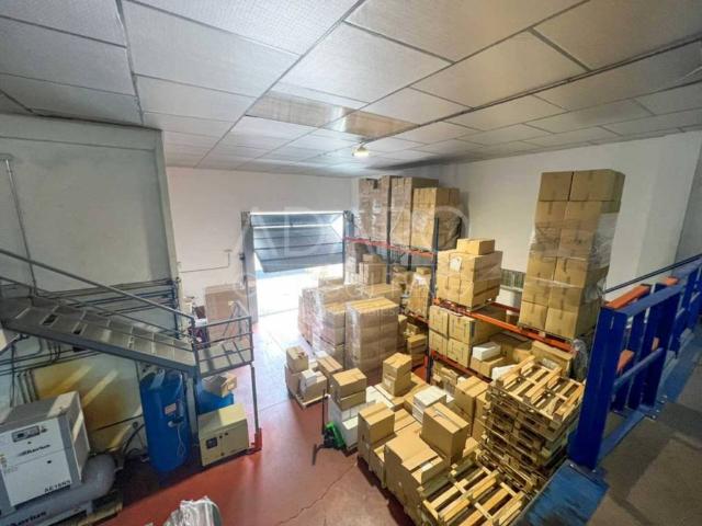 Local Comercial en venta en Torres De La Alameda